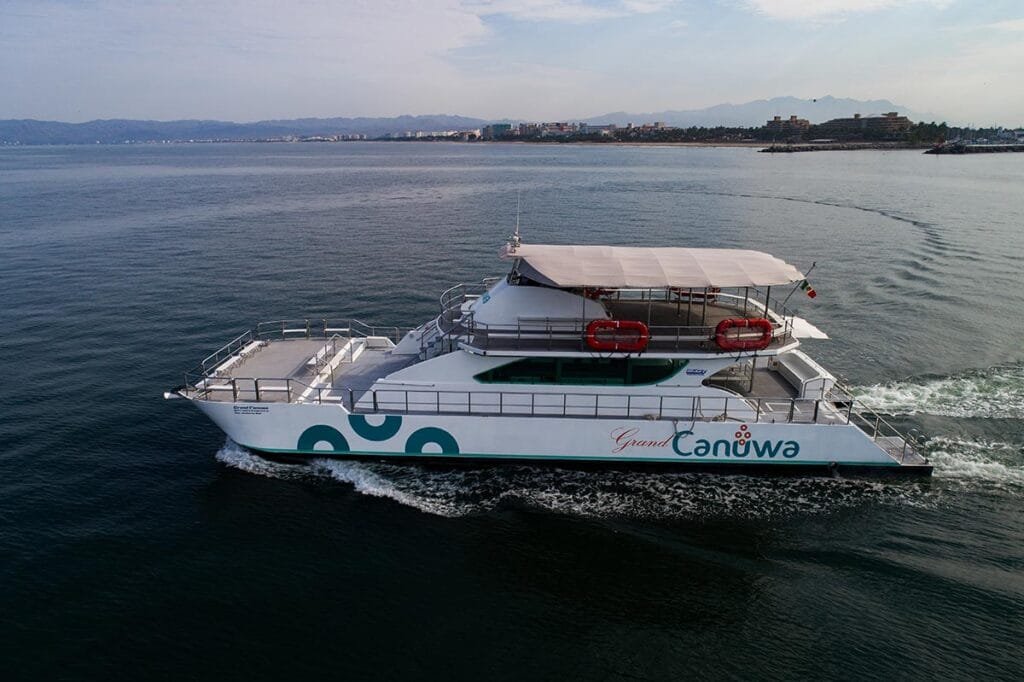 Catamaran Grand Canuwa 3