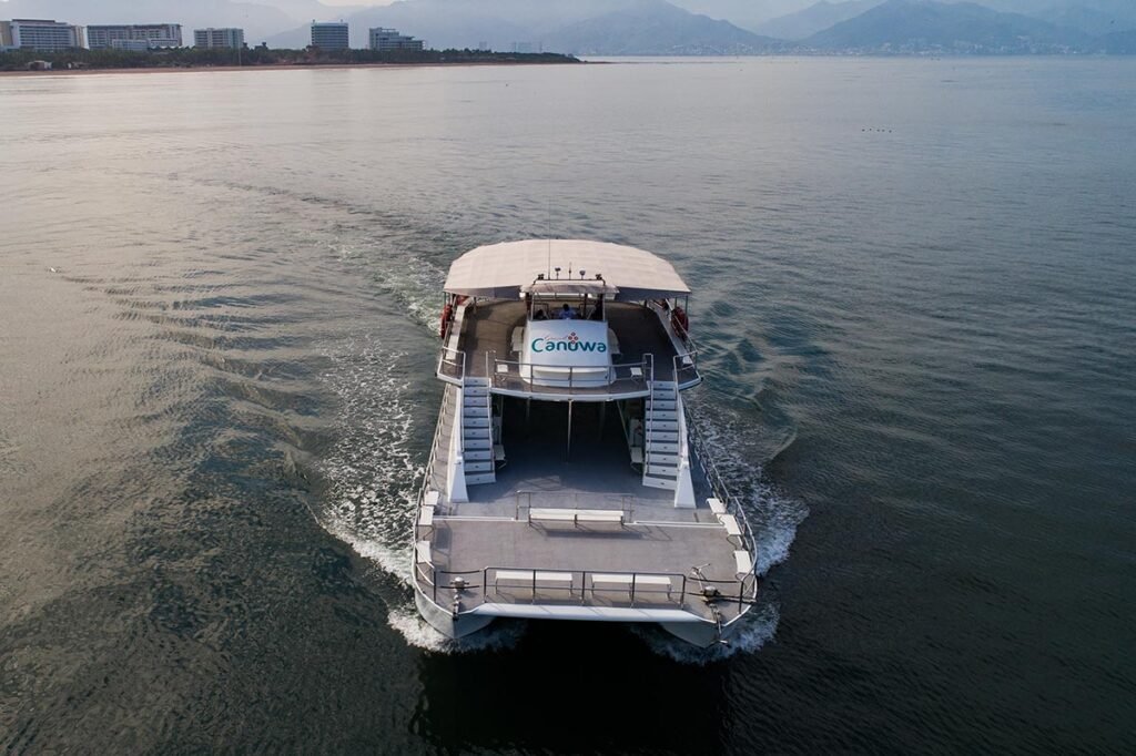 Renta de Catamarán Grand Canuwa Puerto Vallarta