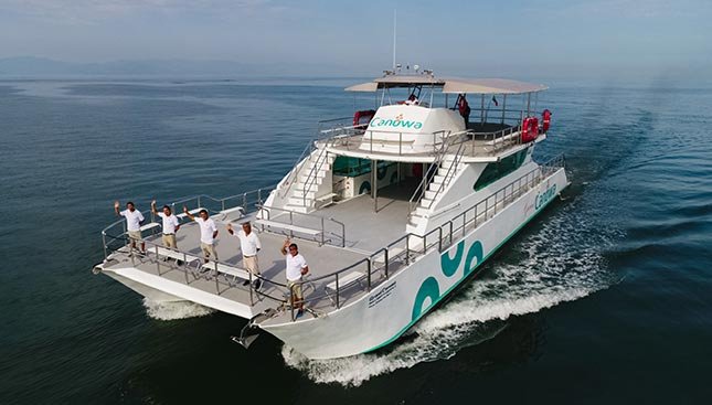 Renta de Catamarán Grand Canuwa Puerto Vallarta