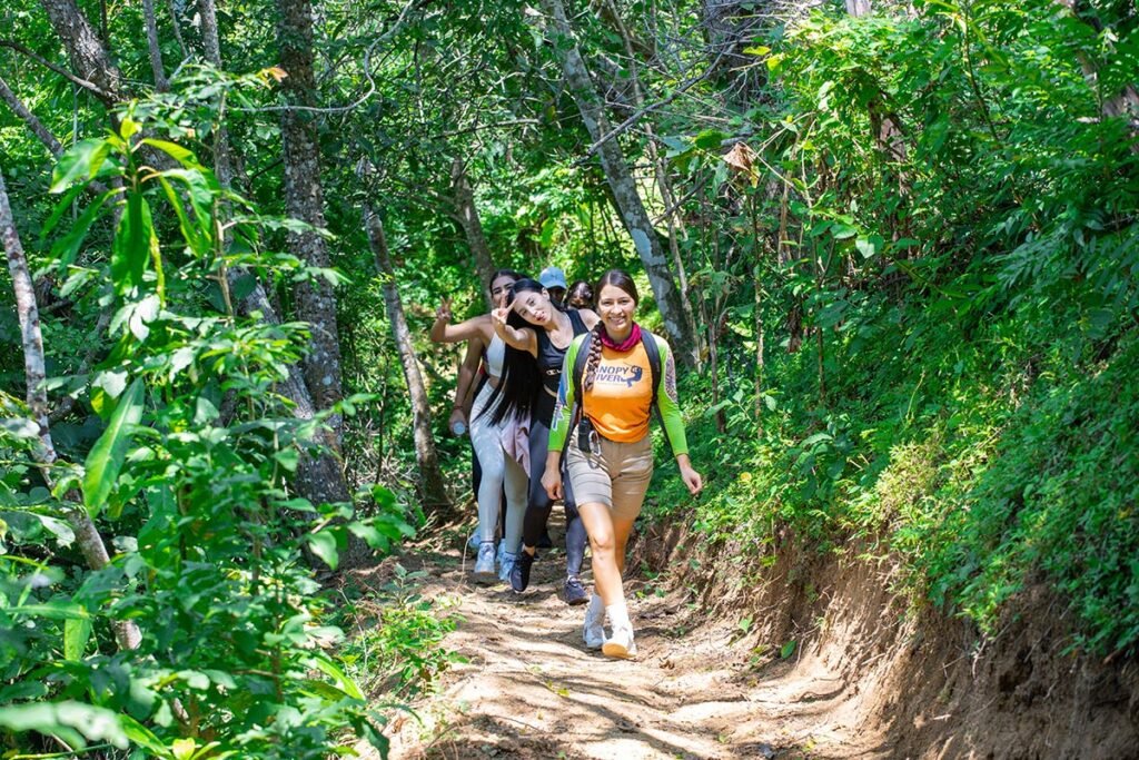 Tour Hiking Jorullo Point