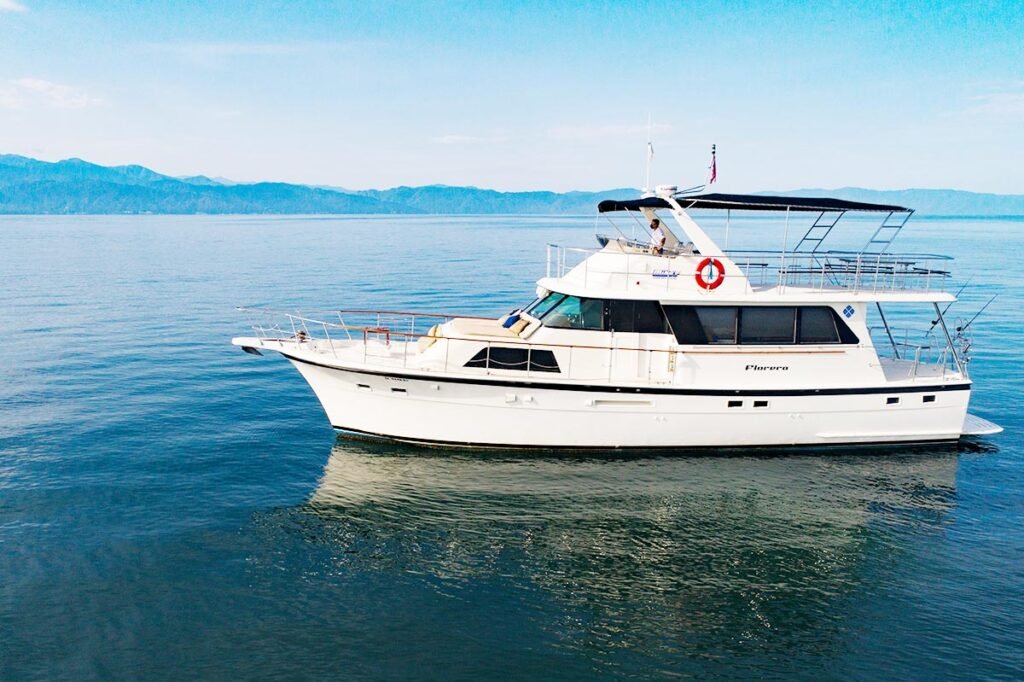 Renta de Yate Florero 58’ en Puerto Vallarta