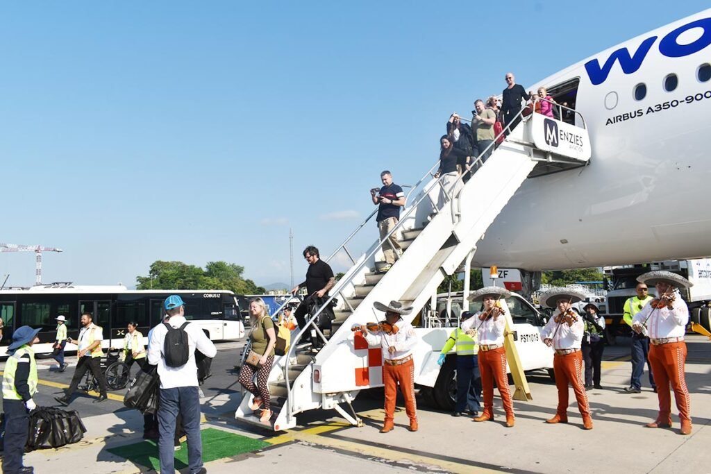 Puerto Vallarta Recibe Nuevo Vuelo desde Praga