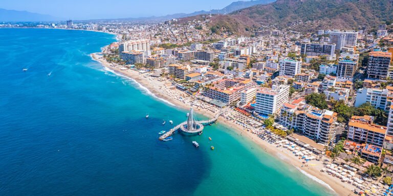 Puerto Vallarta El Destino Más Reservado por Canadienses