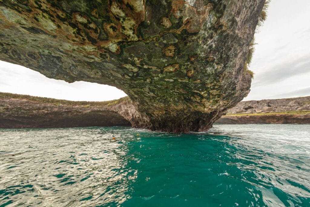 arco natural islas marietas vallarta